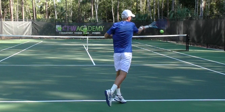 Which Approach Shot Suits Your Tennis Game?